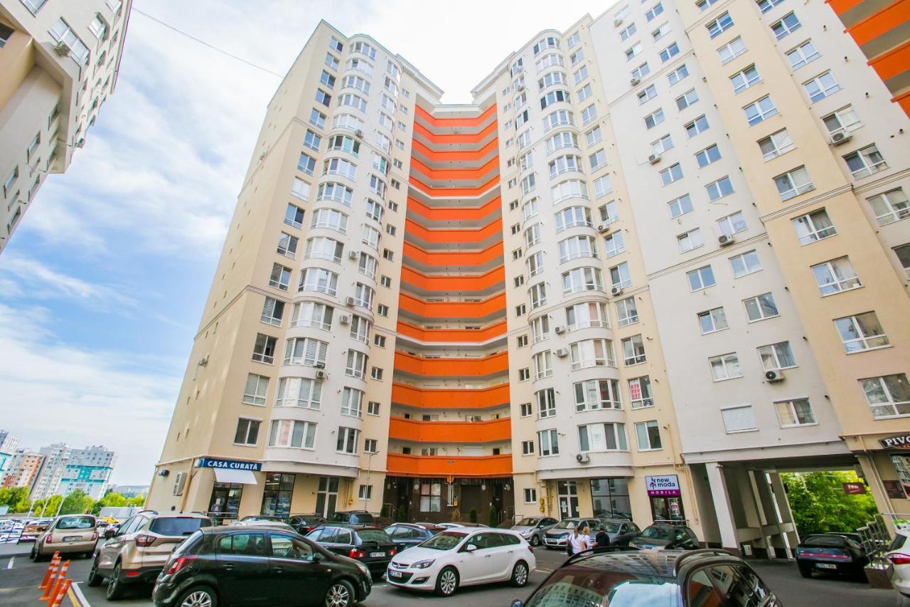 Apartament In Zona Centrala Si Parc Chişinǎu Buitenkant foto